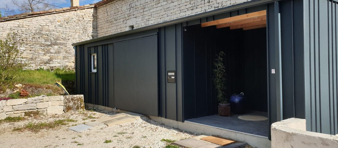 création d'une entrée et abri velo